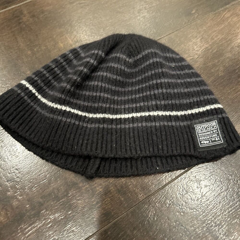 Outdoor Research Gray Stripe Black Wool Blend Beanie Skull Cap Winter Snow One - Picture 3 of 12